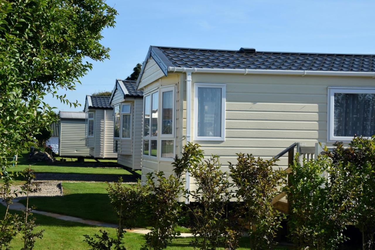 Roselands Caravan Park, Nr Lands End, Cornwall سانت جَست المظهر الخارجي الصورة