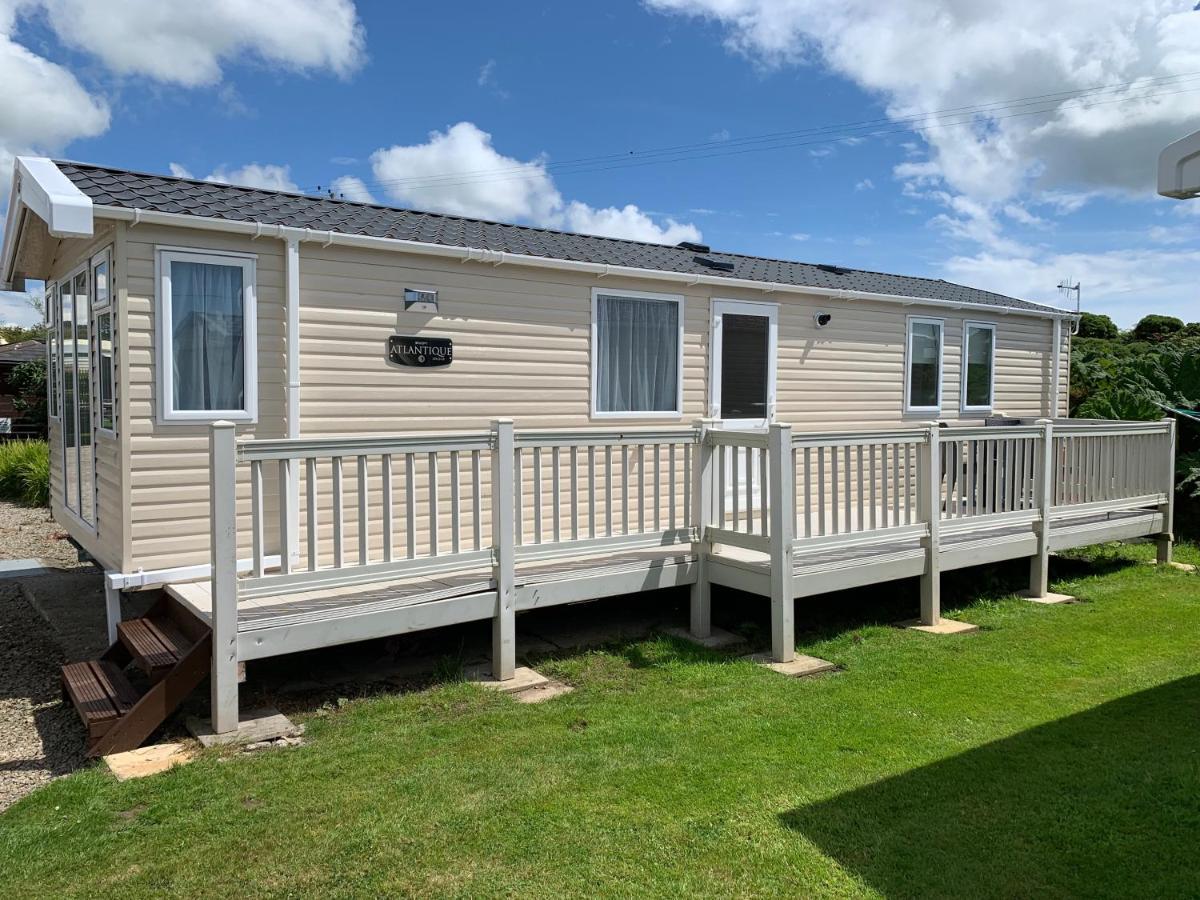 Roselands Caravan Park, Nr Lands End, Cornwall سانت جَست المظهر الخارجي الصورة
