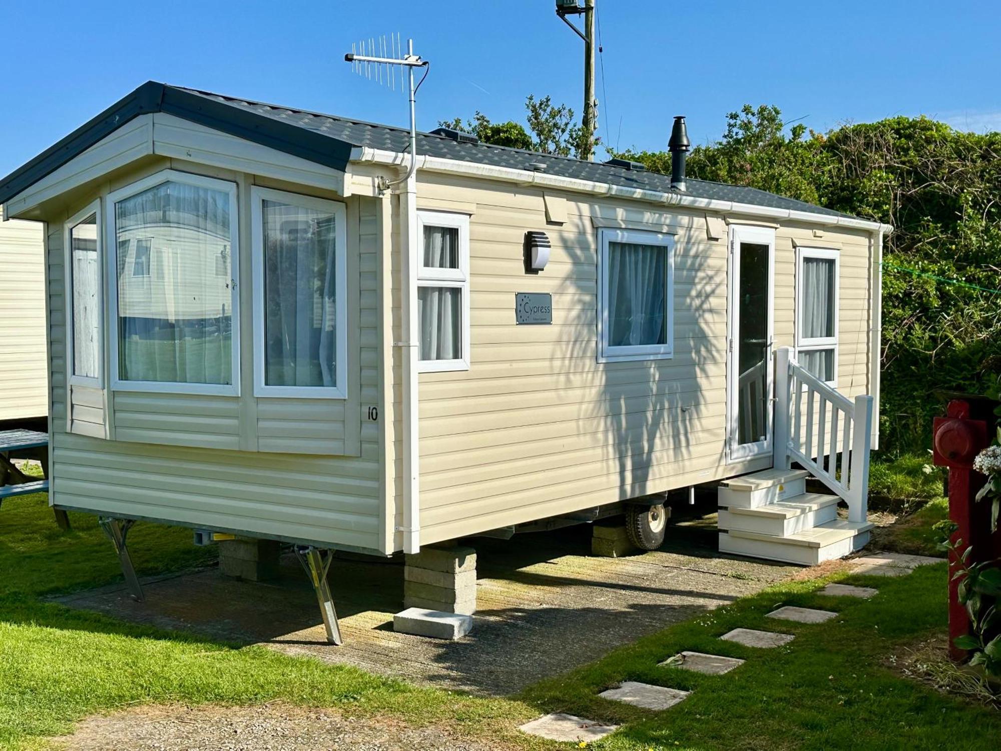 Roselands Caravan Park, Nr Lands End, Cornwall سانت جَست المظهر الخارجي الصورة