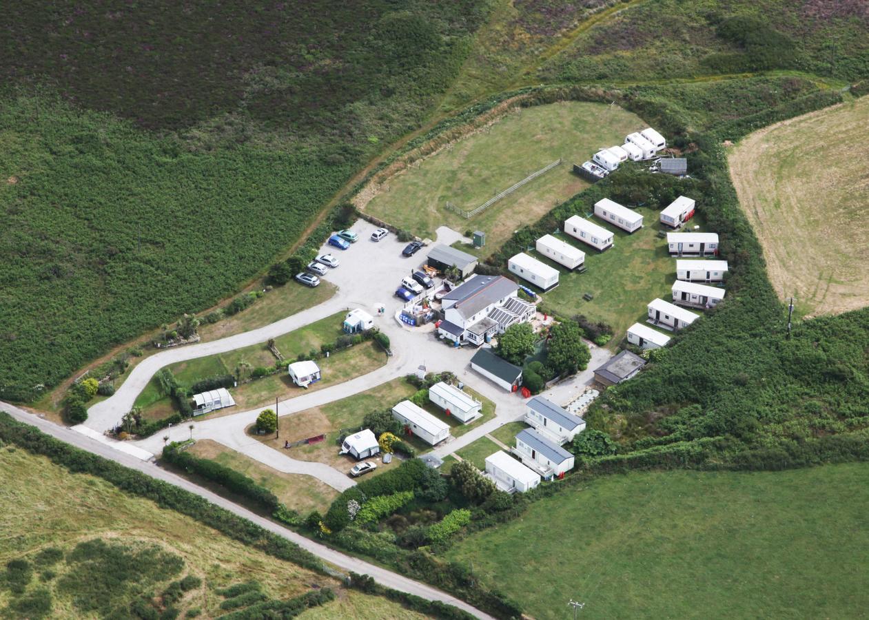 Roselands Caravan Park, Nr Lands End, Cornwall سانت جَست المظهر الخارجي الصورة