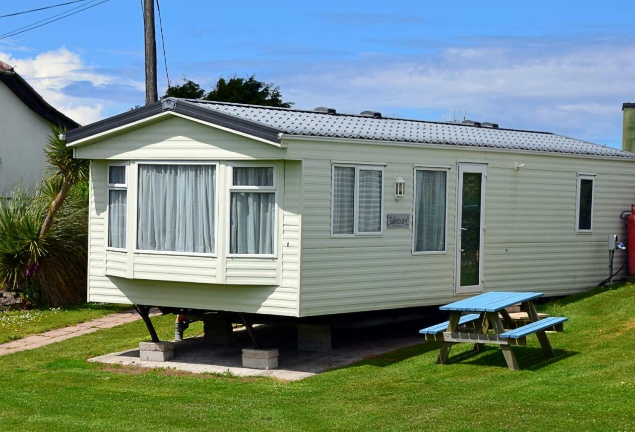 Roselands Caravan Park, Nr Lands End, Cornwall سانت جَست المظهر الخارجي الصورة